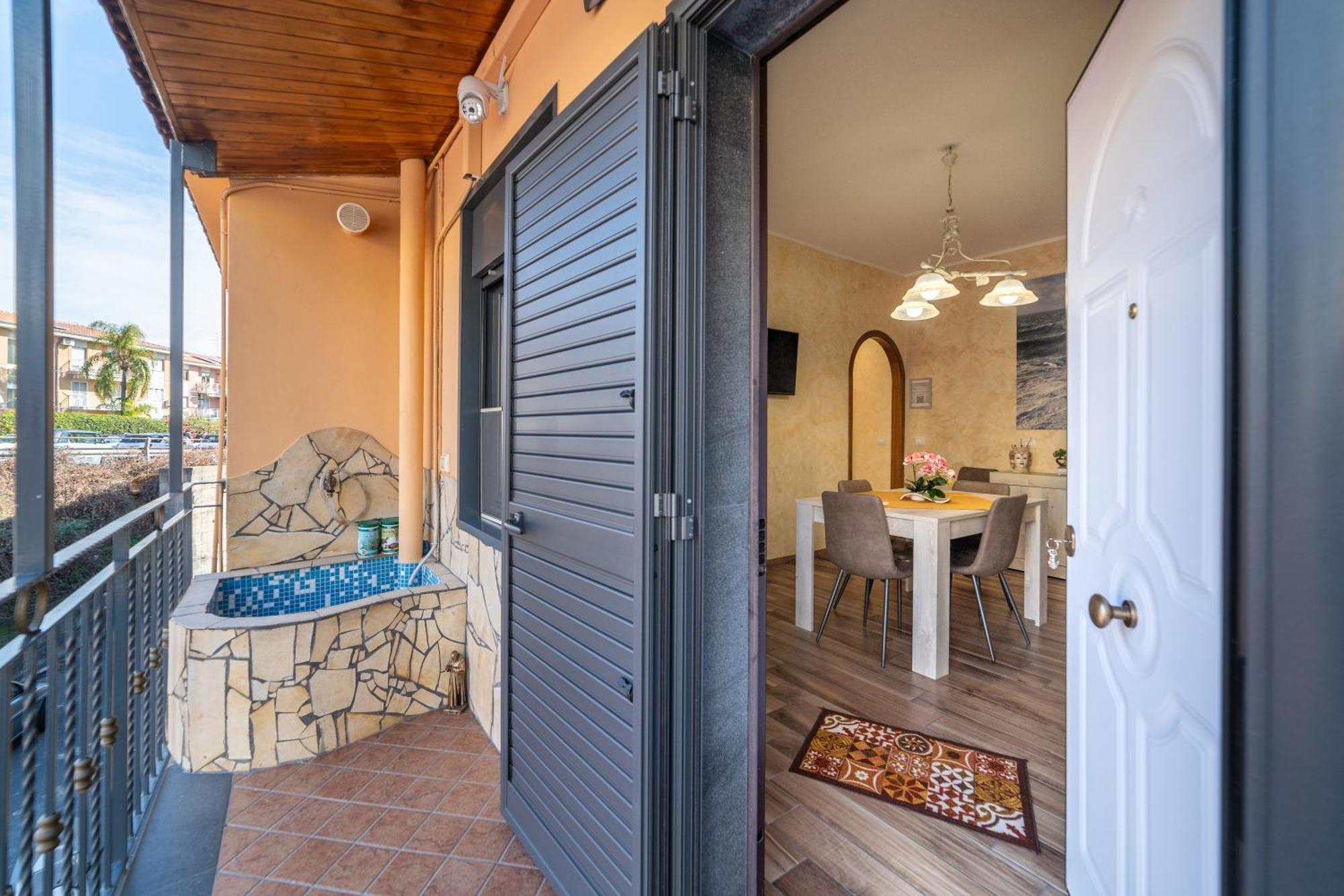 Casa La Scivola Lägenhet CTA Exteriör bild